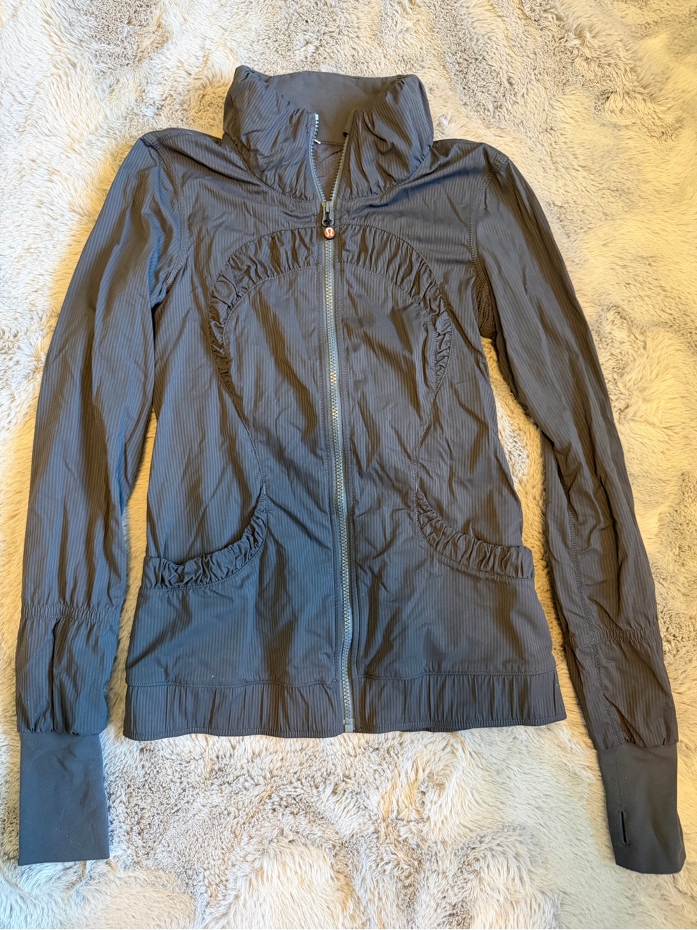 Lululemon Women’s Gray Zip-Up Jacket with High Collar